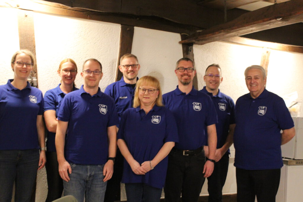 Vorstand und Beisitzer der Dorfgemeinschaft Lauthausen